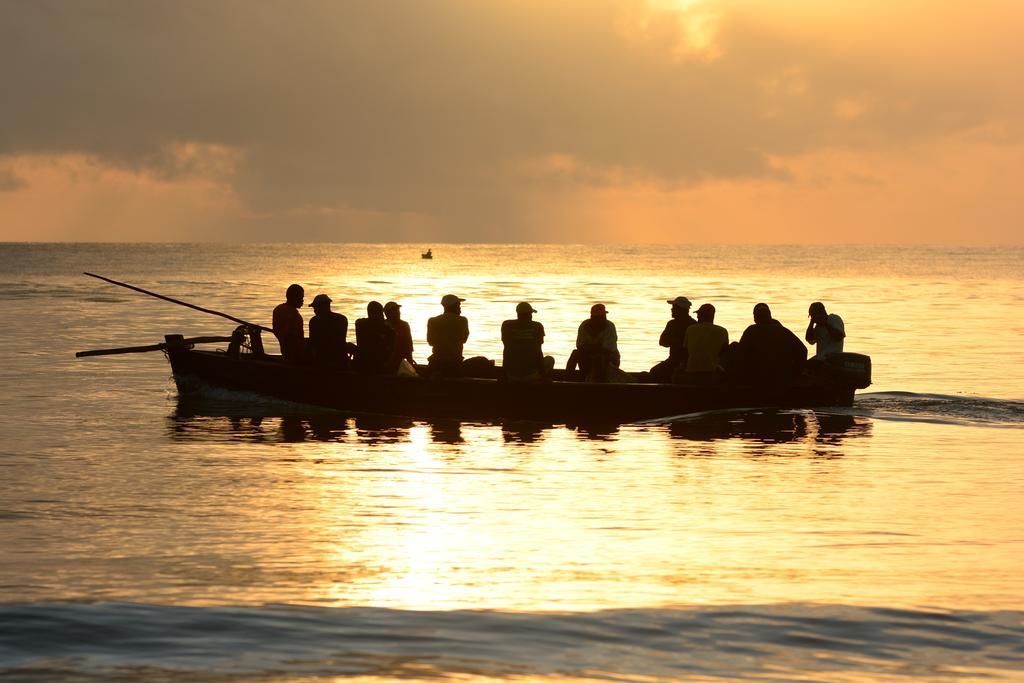 Kaure Sand Beach Lodge Uroa Dış mekan fotoğraf